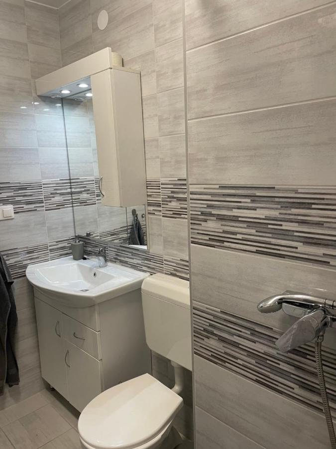 Lilac Apartman بالاتوليلّي المظهر الخارجي الصورة